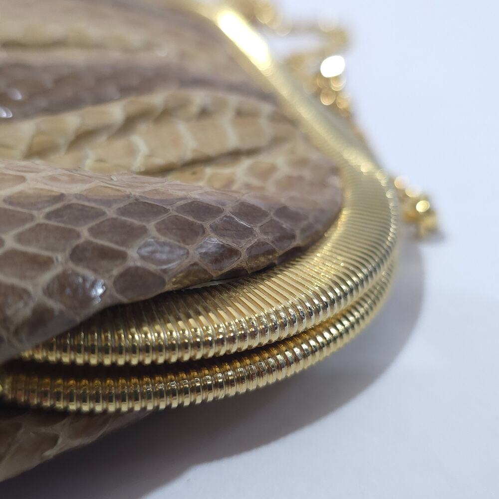 Judith Leiber Python Snakeskin Clutch Gold Frame Chain Strap VTG - Picture 6 of 13